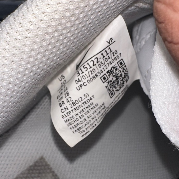 Nike Air Force 1 '07 Lows - Picture 10 of 14